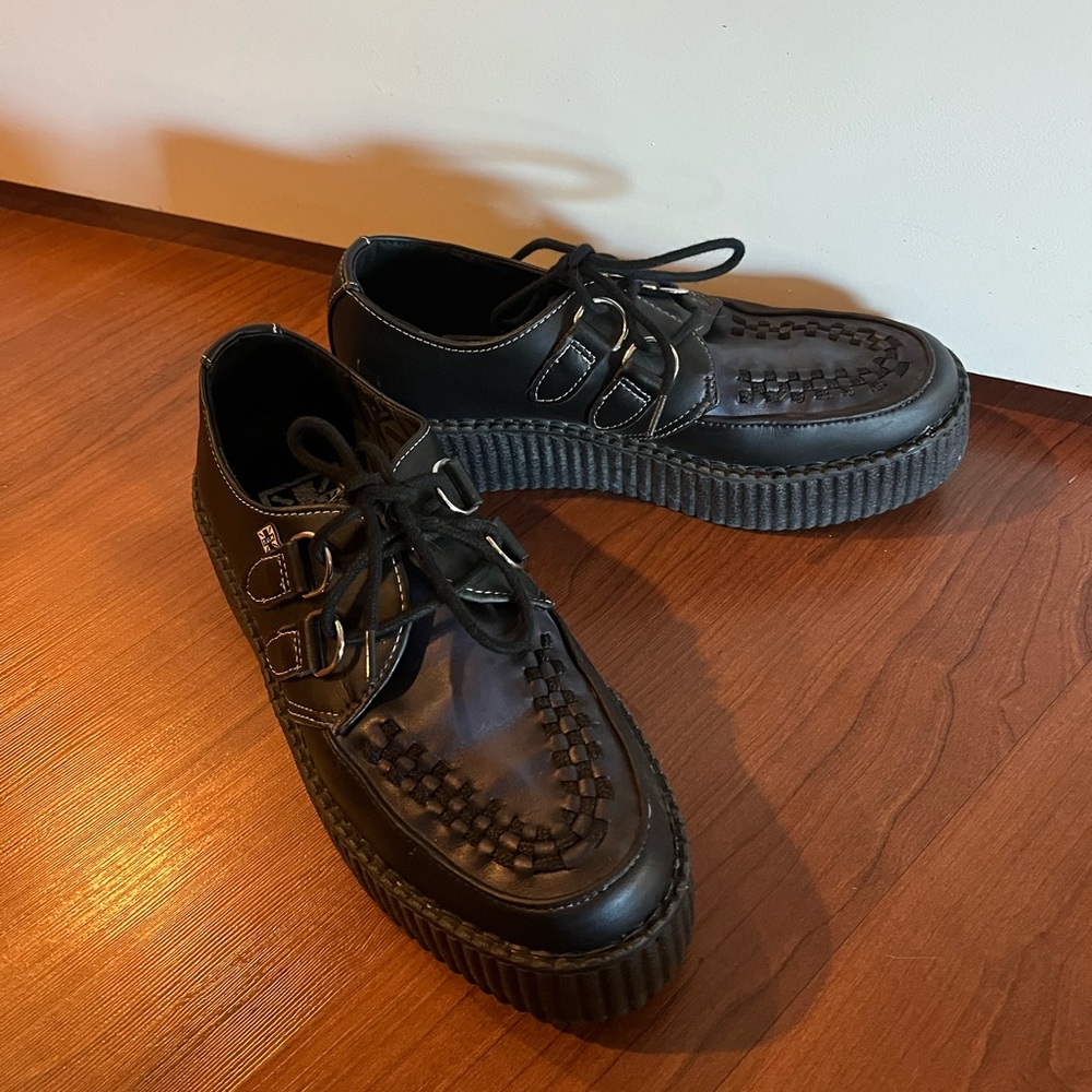 T.U.K Men's Creepers - Picture 3 of 6